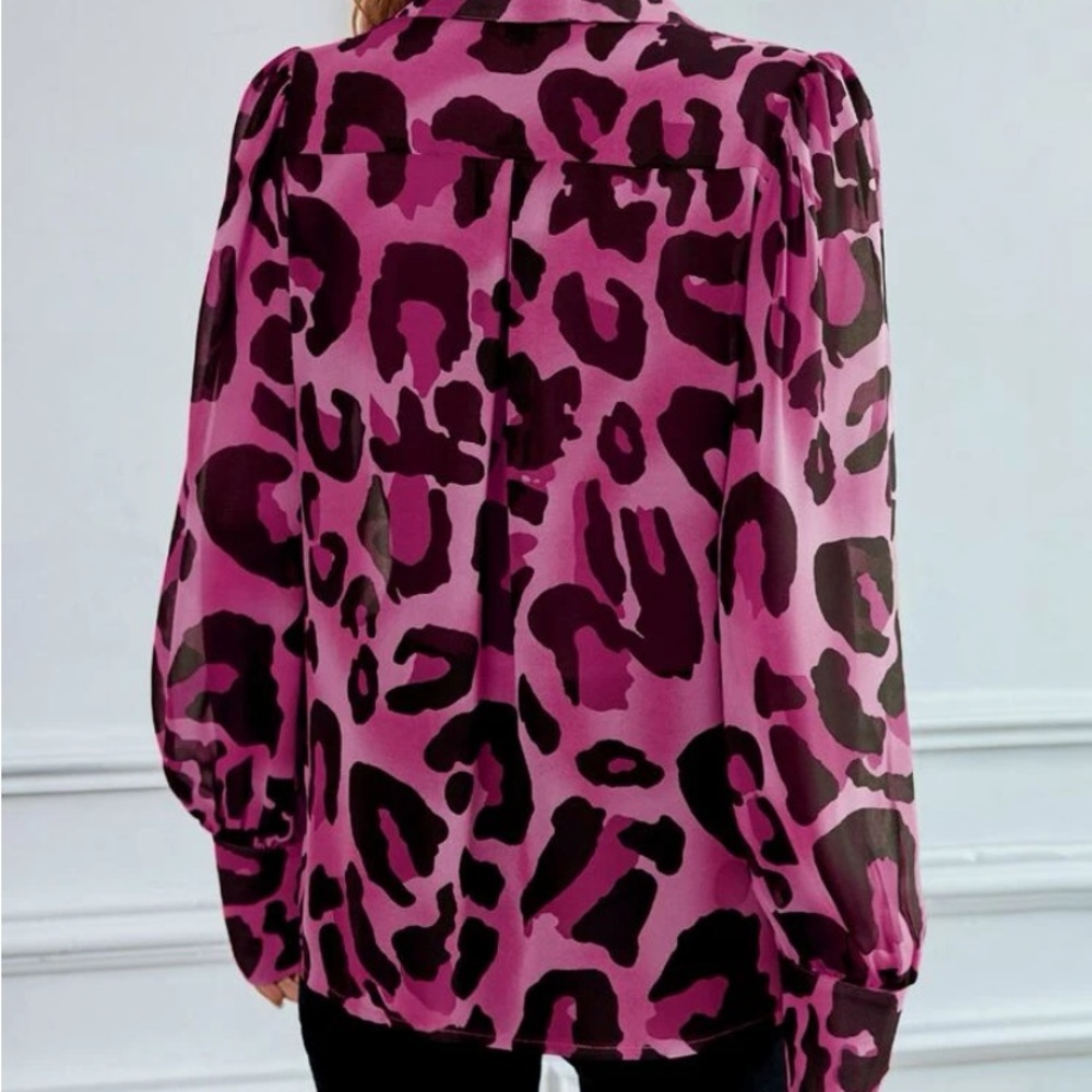 New pink leopard print button down top - Picture 5 of 6
